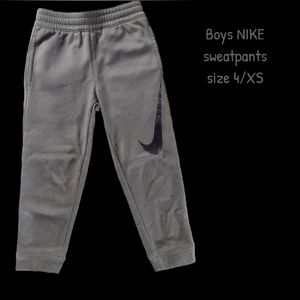 Boys NIKE SWEATPANTS